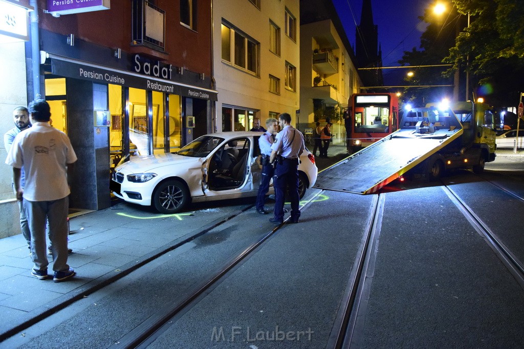 VU Pkw Strab PKlemm Koeln Altstadt Jahnstr P148.JPG - Miklos Laubert